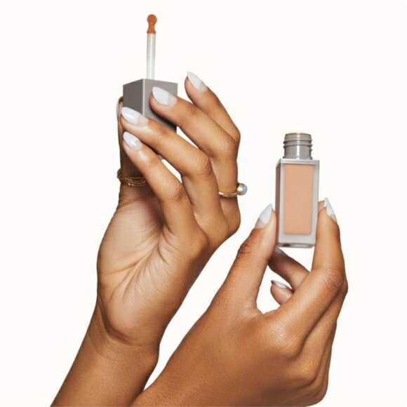 Complex Culture Letup Concealer - M300 - Picture 1 of 3